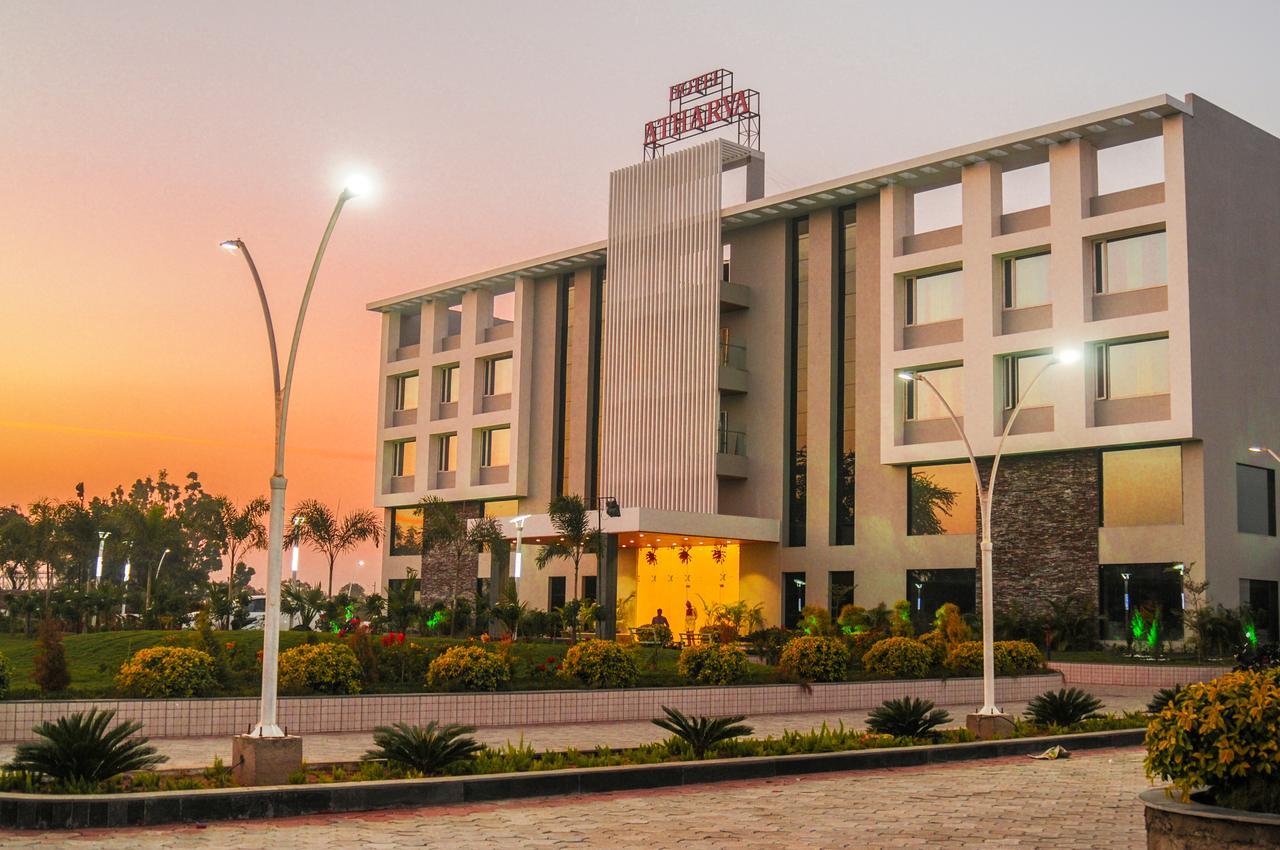Hotel Atharva Ujjain Ngoại thất bức ảnh